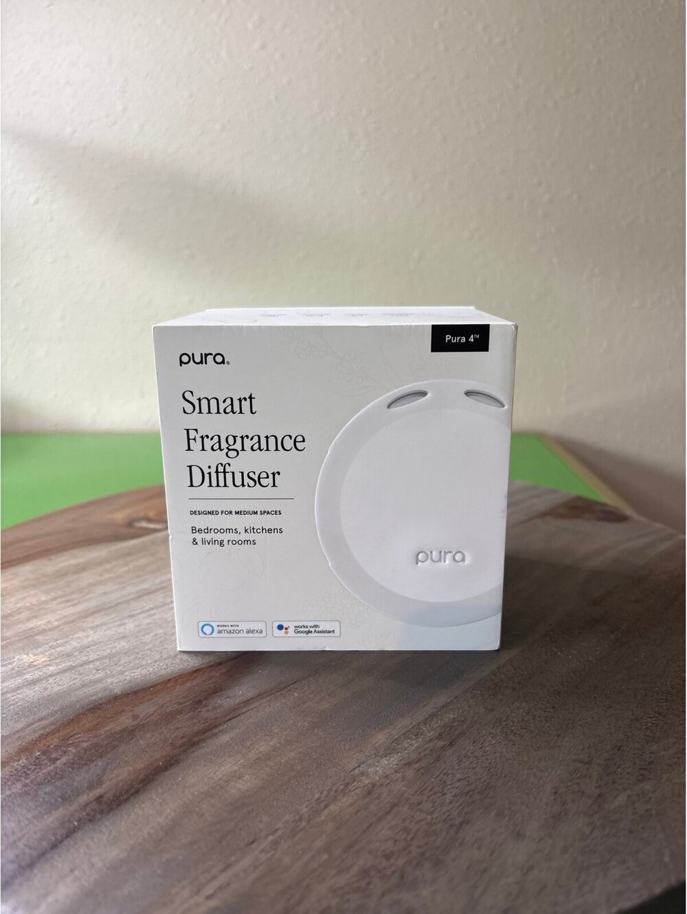Pura 4 Smart Fragrance Diffuser